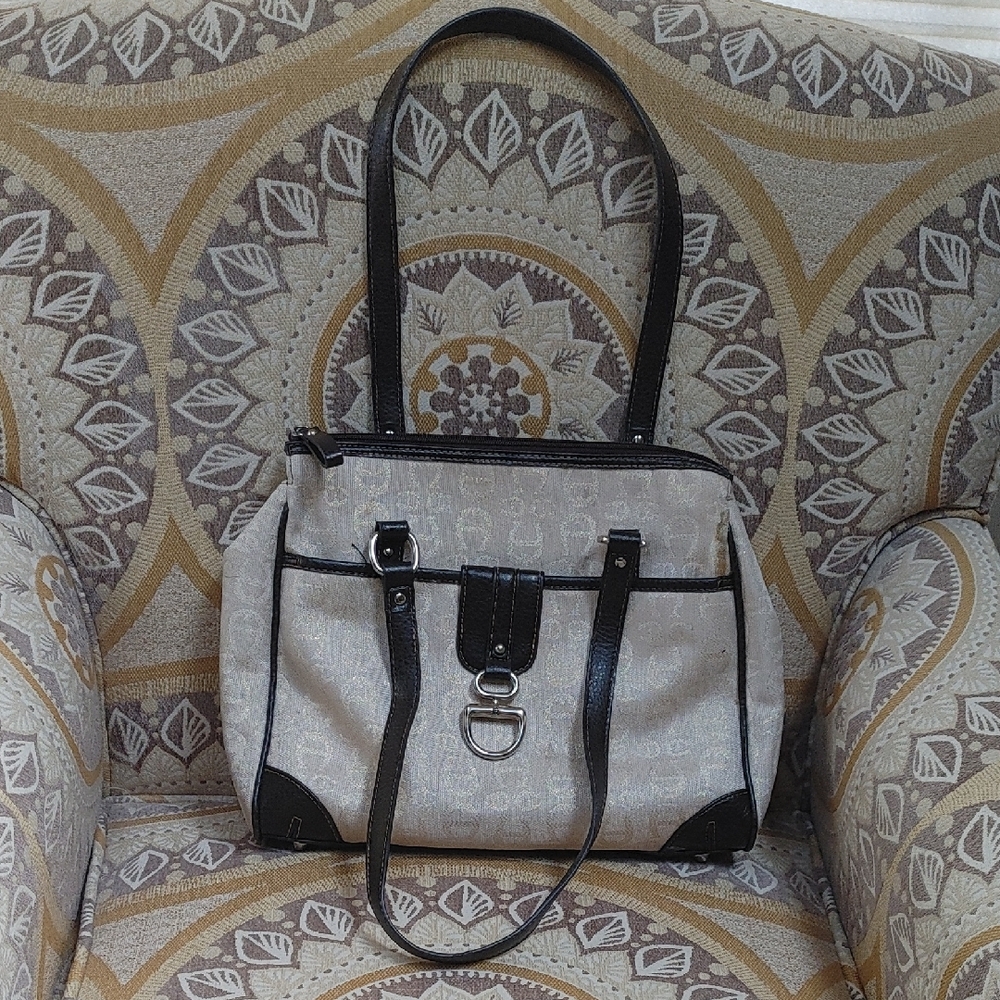 Elegant Black and Cream Women's Handbag
